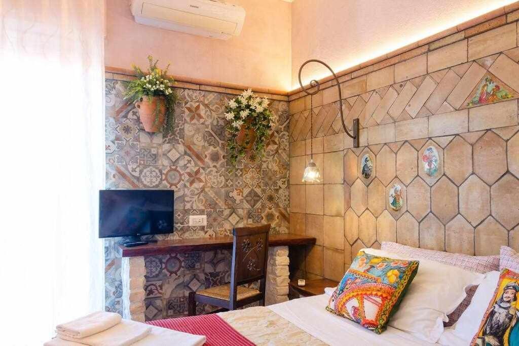 Casa Della Giara Parcheggio Supermercato A 200M Giarre Luaran gambar